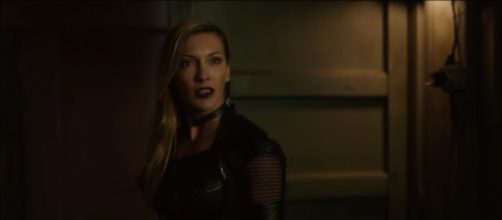 Arrow 5x22-Black Siren and Quentin - YouTube/NDT TvClips Reborn