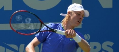 Denis Shapovalov at the 2016 Aegon Championships in Queens. Photo by Carine, Flickr -- CC BY-SA 2.0