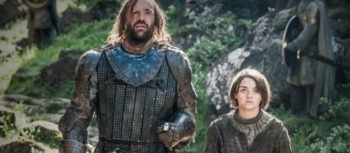 Will Arya & The Hound Reunite On 'Game Of Thrones'? They're Bound ... - romper.com