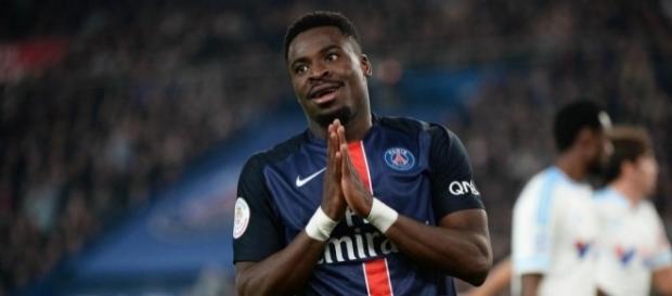 Serge Aurier quitte le PSG. (image via africatopsports.com) Serge Aurier quitte le PSG. (image via africatopsports.com)