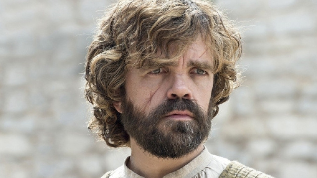 Avant de conna&icirc;tre le succ&egrave;s dans le r&ocirc;le de Tyrion Lannister, Peter Dinklage a travers&eacute; bien des &eacute;preuves. (&copy; DR)