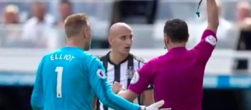 Jonjo Shelvey sending off vs Spurs via Go Sport / Youtube