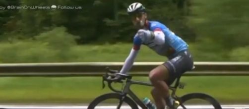 Peter Sagan innervosito nel finale della tappa