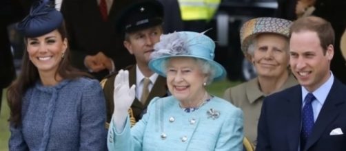 Queen Elizabeth II reportedly crowns Prince William and Kate Middleton as England’s future King and Queen/Photo via THE HIGH BROW, YouTube