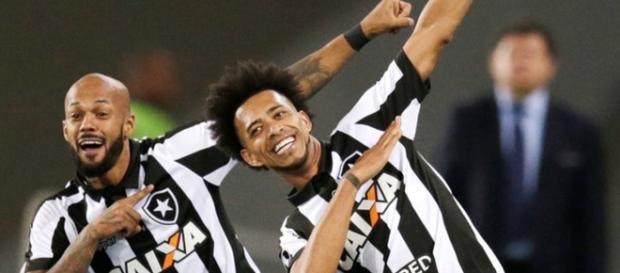 Botafogo: jogadores comemoram gol Botafogo: jogadores comemoram gol