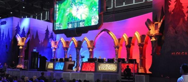 By Marco Verch - League of Legends Showmatch @Gamescom 2014, CC BY 2.0, https://commons.wikimedia.org/w/index.php?curid=37368153 By Marco Verch - League of Legends Showmatch @Gamescom 2014, CC BY 2.0, https://commons.wikimedia.org/w/index.php?curid=37368153