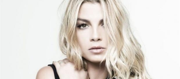 Emma Marrone: cosa è successo ad Ibiza? La cantante è tornata in Puglia Emma Marrone: cosa è successo ad Ibiza? La cantante è tornata in Puglia