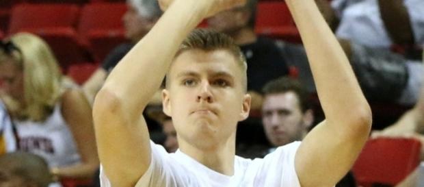 The Knicks exercised a team option in Kristaps Porzingis’ contract for the 2018-19 NBA season -- Ed via WikiCommons The Knicks exercised a team option in Kristaps Porzingis’ contract for the 2018-19 NBA season -- Ed via WikiCommons