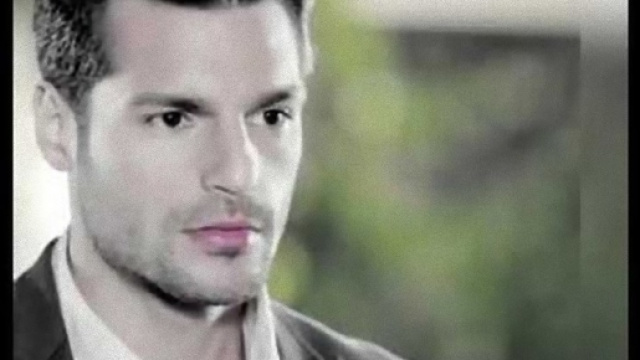 Cherry Season: Oyku scappa dopo il matrimonio.