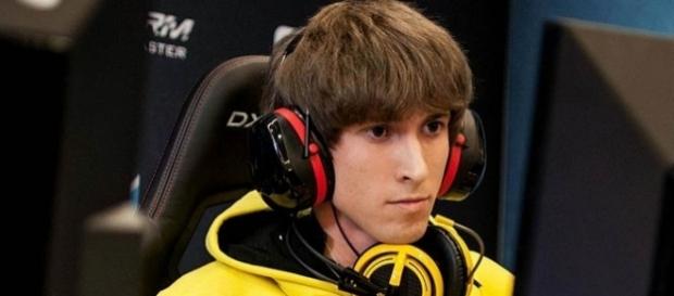 Dendi was defeated by a Dota 2 AI in a best of five battle - Liquipedia via Wikipedia Commons Dendi was defeated by a Dota 2 AI in a best of five battle - Liquipedia via Wikipedia Commons