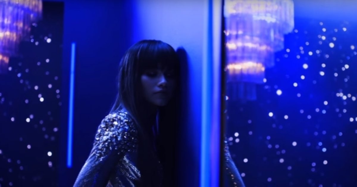 Zendaya is Bruno Mars' muse in 'Versace On The Floor' video