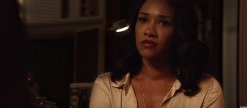 Iris leads Team Flash in Barry's absence in "The Flash" Season 4. (Photo:YouTube/The CW)