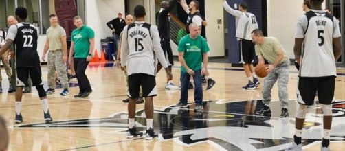 Minnesota Timberwolves practice with 934 AW and military members (c) Air Force Photo/Capt. William-Joseph Mojica