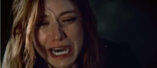 Someone very special to Clary dies in the "Shadowhunters" Season 2 Finale. (Photo:YouTube/SH Updates HD)