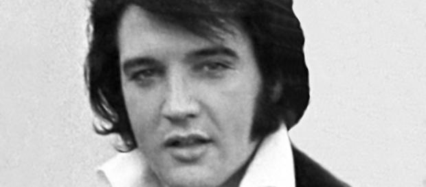 The 40th anniversary of Elvis Presley's death finds thousands mourning loss of King. Photo: Wikimedia Commons/Ollie Atkins The 40th anniversary of Elvis Presley's death finds thousands mourning loss of King. Photo: Wikimedia Commons/Ollie Atkins