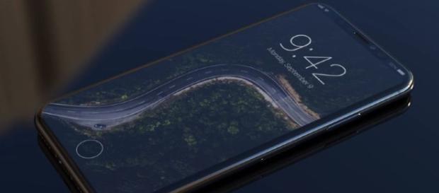 iPhone 8 will be available in three colors - black, silver, and copper gold - YouTube/EverythingApplePro iPhone 8 will be available in three colors - black, silver, and copper gold - YouTube/EverythingApplePro