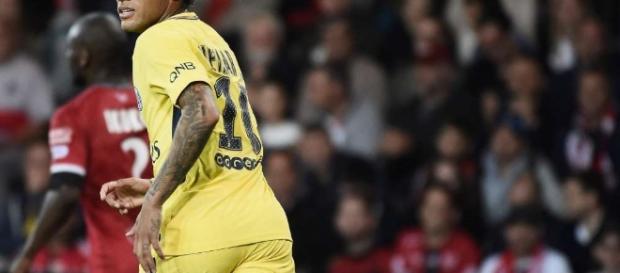 Vidéo. Neymar déjà décisif avec le PSG, victorieux à Guingamp (0–3 ... - sudouest.fr Vidéo. Neymar déjà décisif avec le PSG, victorieux à Guingamp (0–3 ... - sudouest.fr