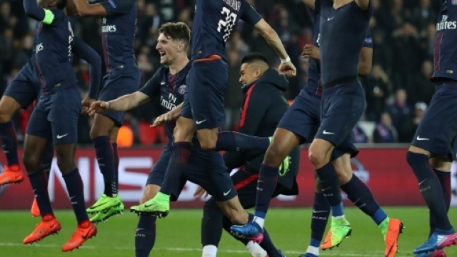 Il mise 10 euros sur le 4-0 de PSG-Bar&ccedil;a et touche le gros lot ... - sports.fr