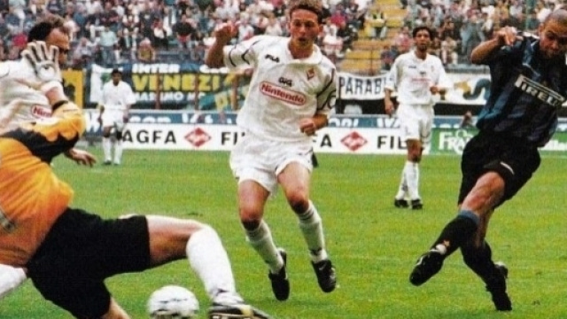 Ronaldo batte Francesco Toldo: Inter-Fiorentina 3-2 del 21 settembre 1997