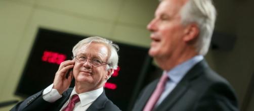 Brussels to break vow not to talk trade in Brexit talks – POLITICO - politico.eu