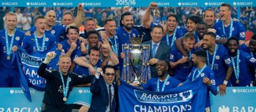 Leicester City lift Premier League trophy after 3-1 win against ... - footytube.com