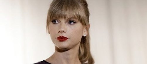 Taylor Swift wins case against DJ David Mueller [Image: CNN Money/YouTube screenshot]