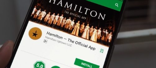 You're not seeing things. That's the official 'Hamilton' app for Android and iOS. / Youtube screengrab