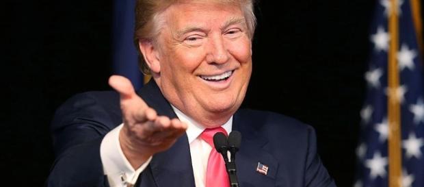 Donald Trump, presidente dos Estados Unidos da América. Donald Trump, presidente dos Estados Unidos da América.