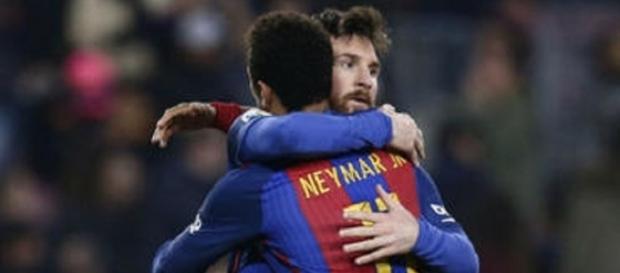 el argentino habría intentado convencer a 'Ney' de no ir al PSG el argentino habría intentado convencer a 'Ney' de no ir al PSG