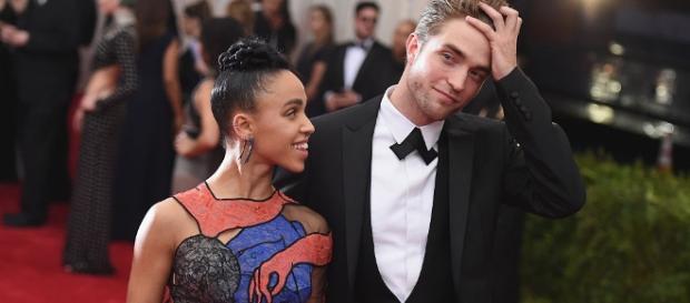 Robert Pattinson, FKA Twigs - Image via YouTube/Wochit Entertainment Robert Pattinson, FKA Twigs - Image via YouTube/Wochit Entertainment