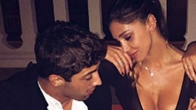 Belen-Iannone: il post che smentisce la crisi