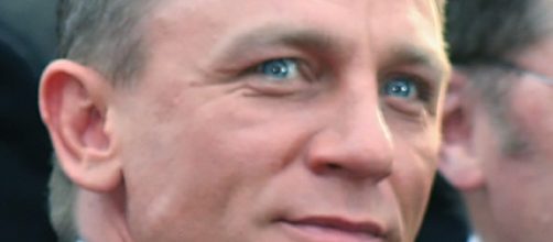 Daniel Craig is James Bond again - https://upload.wikimedia.org/wikipedia/commons/0/02/DanielCraigAAFeb09.jpg
