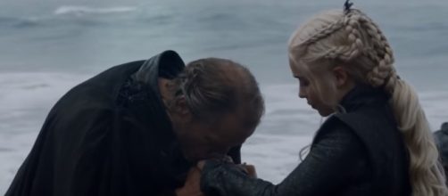 Jorah leaves for The Wall and bids Daenerys goodbye in "Game of Thrones" Season 7 Episode 5. (Photo:YouTube/Accidents)