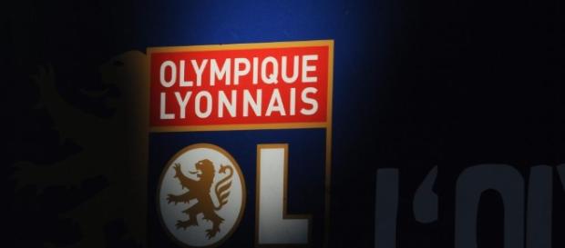 Emanuel Mammana signe à l'OL, le prix de son transfert est connu ! - madeinfoot.com Emanuel Mammana signe à l'OL, le prix de son transfert est connu ! - madeinfoot.com