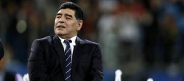 Maradona muestra su talento en la actualidad Maradona muestra su talento en la actualidad