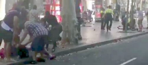 Attentato a Barcellona, 13 morti e 100 feriti