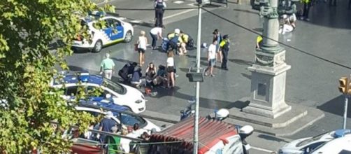 Attentato a Barcellona sulla Rambla: 13 morti.