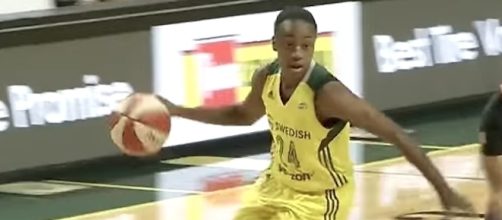 Jewel Loyd scored 16 points in Seattle's big win over Minnesota on Wednesday night. [Image via WNBA/YouTube]