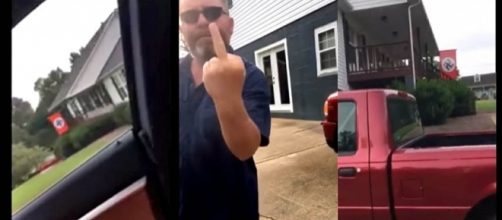 North Carolina calls out man for flying a Nazi flag in her neighborhood [Image: YouTube/watch life 3]