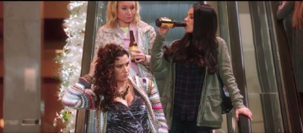 BAD MOMS 2 Official Trailer (2017) A Bad Mom's Christmas, Mila Kunis Comedy Movie HD ONE Media/Youtube BAD MOMS 2 Official Trailer (2017) A Bad Mom's Christmas, Mila Kunis Comedy Movie HD ONE Media/Youtube