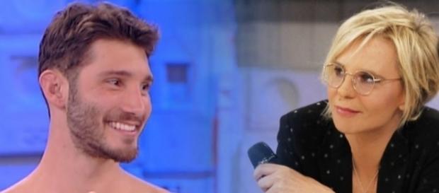 Gossip: Stefano De Martino ha un 'cuore d'oro', Maria De Filippi in vacanza. Gossip: Stefano De Martino ha un 'cuore d'oro', Maria De Filippi in vacanza.