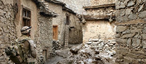 US soldier in Afghan village on alert. Photo pixabay.com/en/marines-afghanistan-war-soldier-60540/ US soldier in Afghan village on alert. Photo pixabay.com/en/marines-afghanistan-war-soldier-60540/