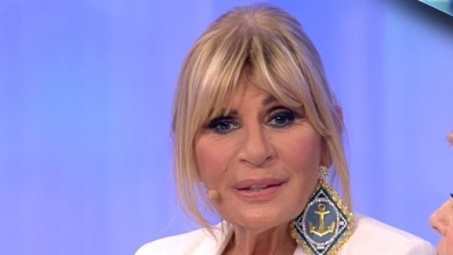 Uomini e Donne, arriva una dichiarazione a sorpresa: «Mi pento di ... - novella2000.it