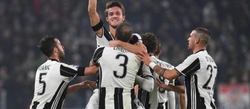 Calciomercato, la Juventus al lavoro per sistemare la difesa