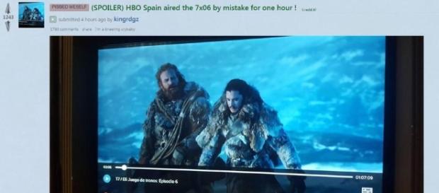 Imagen tomada por un usuario de HBO España visualizando el capítulo seis de Juego de Tronos. (vía Reddit - kingrdzg) Imagen tomada por un usuario de HBO España visualizando el capítulo seis de Juego de Tronos. (vía Reddit - kingrdzg)