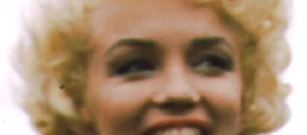 Marilyn Monore circa 1954 (César wikimedia commons) Marilyn Monore circa 1954 (César wikimedia commons)