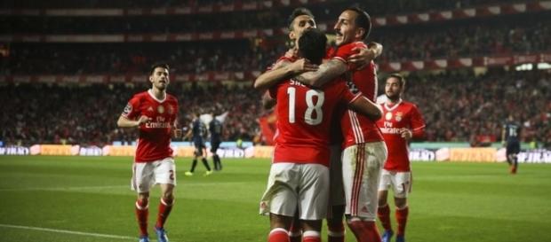 O Benfica recebe o Belenenses no Estádio da Luz O Benfica recebe o Belenenses no Estádio da Luz