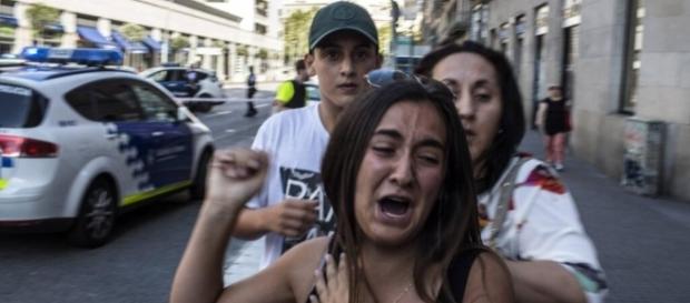 Terror in Barcelona: Bilder vom Geschehen auf Las Ramblas - gmx.at Terror in Barcelona: Bilder vom Geschehen auf Las Ramblas - gmx.at