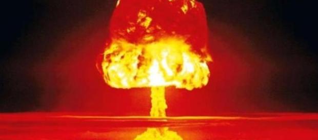 Zmiany w polityce Trumpa - establishment igra z ogniem atomowym (fot. katalogi.pl) Zmiany w polityce Trumpa - establishment igra z ogniem atomowym (fot. katalogi.pl)