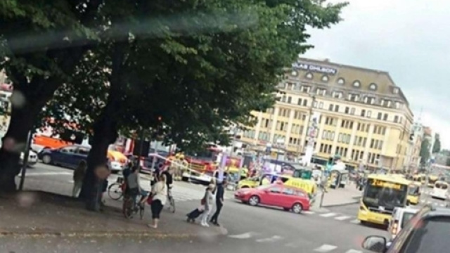 Turku, accoltellati due passanti. Arrestato l'aggressore.